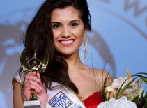 Hoa hậu Romania đăng quang Top Model Of The World 2011