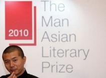 Three Sisters đoạt giải sách châu Á