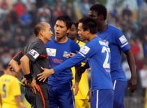 HLV trưởng Thanh Hóa Lê Thụy Hải: “Tôi nghĩ BTC không nên tổ chức giải nữa”