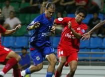 B.Bình Dương mong Chí Công trở lại