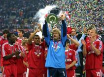 Bayern "hành động" vì Nhật Bản