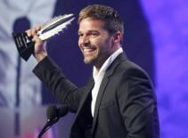 Ricky Martin được vinh danh vì tiết lộ giới tính