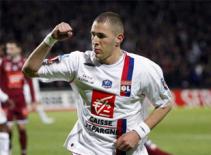 Vì đâu Benzema tái sinh?