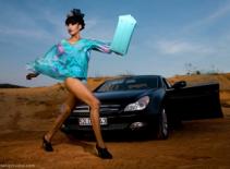  Hoa hậu Biển khoe dáng đẹp bên xe