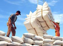 Philippines mua 200.000 tấn gạo Việt Nam