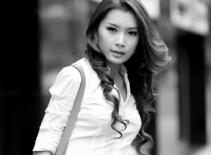 Siêu vòng 3 thả dáng thong dong trên phố