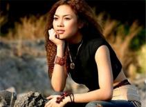 Mỹ Tâm gửi tặng 100 triệu cho nạn nhân sóng thần