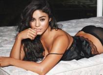 Kiều nữ Vanessa Hudgens "cởi bỏ" hình tượng gái ngoan