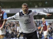 Van der Vaart sẽ ăn mừng nếu ghi bàn vào lưới Real