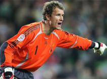 Jens Lehmann có màn ra mắt tệ hại tại Arsenal