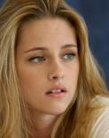 Kristen Stewart chính thức nhận vai Bạch Tuyết