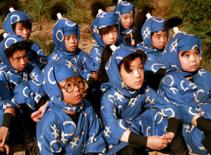 Mãn nhãn với những cảnh phim hài hước của "Ninja loạn thị"