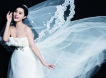 Phạm Băng Băng bất ngờ khoe ảnh cưới và "nhái" Lady Gaga