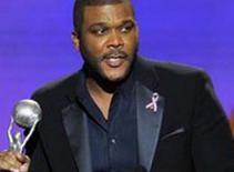 Tyler Perry thắng lớn tại NAACP 42