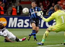 Hàng thủ Spurs: Tử huyệt?