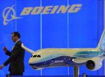 Trung Quốc đặt hàng Boeing 10 tỷ USD làm máy bay