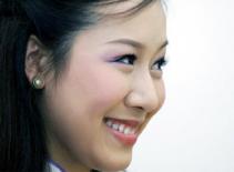 Ngô Phương Lan làm đại sứ cho nạn nhân chất độc da cam