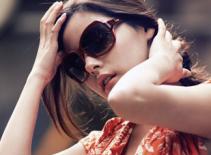 'Nữ hoàng sexy' thơ ngây và quyến rũ