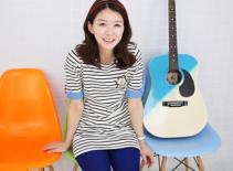 Tưng bừng họa tiết kẻ ngang đón hè