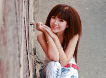 "Săm soi" style năng động của MC Khởi My