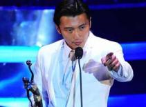 Tạ Đình Phong ẵm gọn giải Kim Tượng