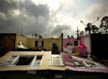 Hình ảnh mới nhất về trận bão kinh hoàng tại Mỹ