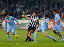 Napoli gục ngã tại “thiên đường”: Choàng tỉnh sau ác mộng