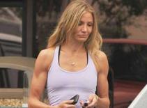 Những mỹ nhân "vai u thịt bắp" nhất thế giới