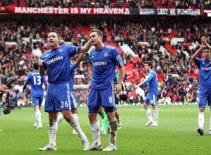 Man United sảy chân và cơ hội đến với Chelsea