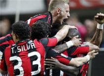 AC Milan - Palermo: Hướng tới cú đúp