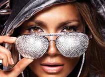 “On The Floor” của Jennifer Lopez lại bị tố đạo nhạc