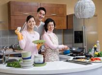 Nghe mẹ chồng, nàng dâu "đối đáp"