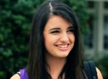 Nữ ca sỹ hát ca khúc dở nhất thế giới bị dọa giết