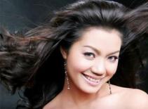 Sao Mai Ngọc Anh 'thế chân' Tùng Dương