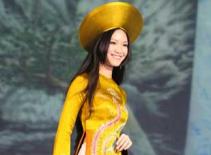 Hoa Hậu Thùy Dung "mất giá" trước Huỳnh Bích Phương