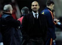 HLV Guardiola "nắn gân" Mourinho trước Champions League