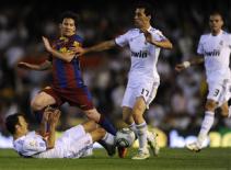 Những trận Siêu kinh điển “rẻ tiền”?