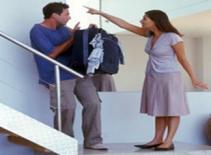 Tan nát gia đình vì vợ là thạc sĩ