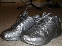 Những sản phẩm sáng tạo từ... băng dính