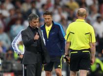 Mourinho: "Nếu Barca vô địch, đó sẽ là một scandal ở Bernabeu"