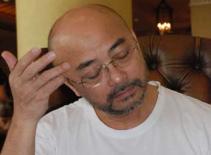 Đại gia Hà Dũng há miệng mắc quai vì các chân dài nổi tiếng!