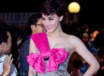 Dàn sao Việt "xinh như mộng" tại HTV Awards