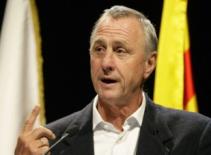 Cruyff tin vào Real Madrid, lo ngại cho Barcelona