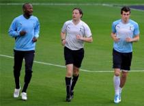 Gareth Bale học theo Cristiano Ronaldo