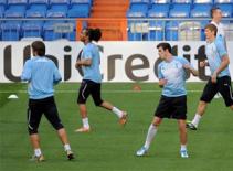 Tottenham: Vũ khí nào hủy diệt “kền kền”?