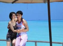 Vợ chồng Hồng Hân du ngoạn đảo Maldives