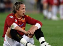 Mexes tuyên bố rời Roma