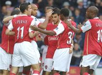 Những ngôi sao sẽ khăn gói rời Arsenal Hè này?