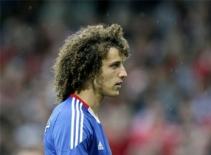 David Luiz: Người hùng lượt đi, tội đồ lượt về
