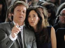 Paul McCartney không tổ chức đám cưới rình rang